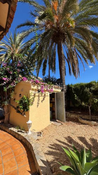 Foto 8a4680fc-f773-4382-91dd-202c74056c2b. Chalet avec cheminée parking piscine dans Maryvilla Calp