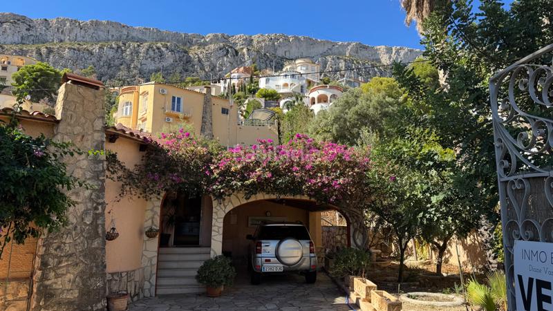 Foto a75d89e1-ffe8-4e74-84d0-d8990165b3aa. Chalet avec cheminée parking piscine dans Maryvilla Calp