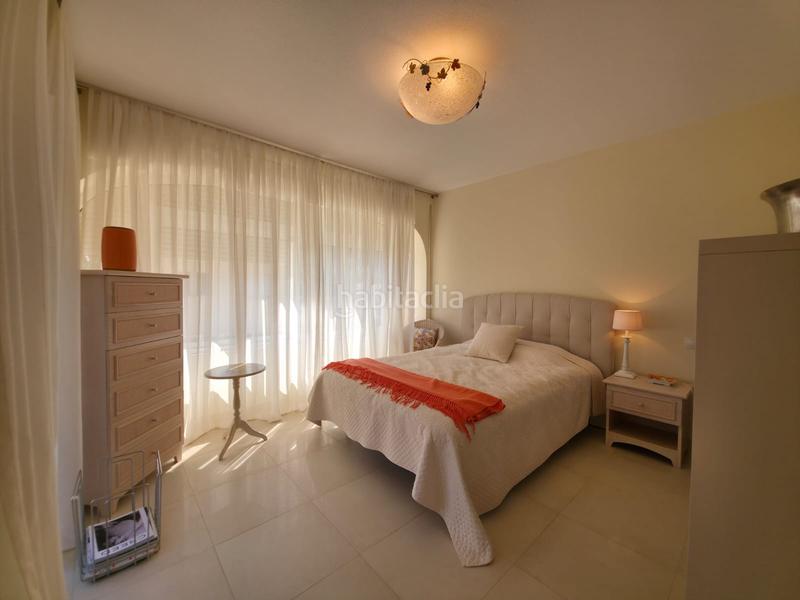 Foto 386194dd-4aef-49fb-86b2-dd10111e04f1. Chalet with parking pool in Pueblo Español-Coveta Fumá Campello (el)