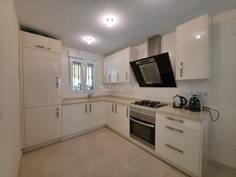 Foto 60636537-1609-43c6-99da-eb90af009cd3. Chalet with parking pool in Pueblo Español-Coveta Fumá Campello (el)