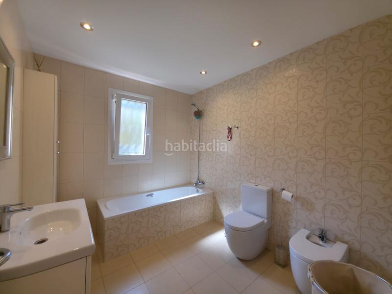 Foto 6a3bfb10-5fdc-4057-86e0-e7b0c092c08e. Chalet with parking pool in Pueblo Español-Coveta Fumá Campello (el)