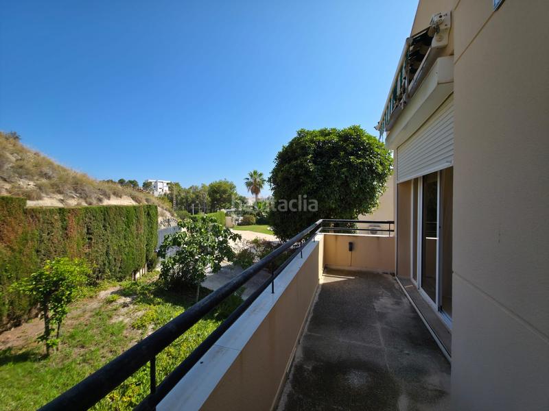 Foto 6f13c56a-aaf4-499e-bb87-cdeb6750f5b2. Chalet with parking pool in Pueblo Español-Coveta Fumá Campello (el)