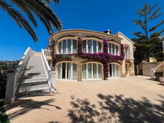 Casa  Partida cometa iii. Magnífica villa en la urbanización cometa iii, calpe, españa