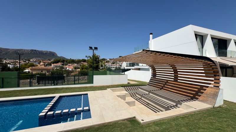 Foto 5411363f-2ab9-4824-a932-6b6ce60c85fe. Miete doppelhaus mit parking pool in Marisol Park - Ortembach - Los Almendros Calp