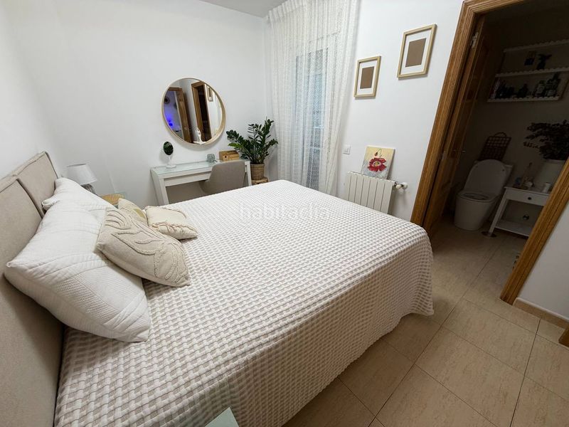 Foto d8e618dd-b93c-42c6-a3a1-1914eb53110d. Alquiler piso  de 100 m², 3 dormitorios en el centro e — listo para entrar a vivir en Calp