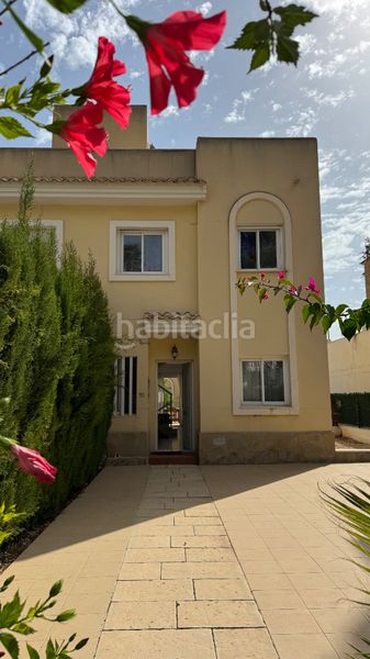 Foto 187abf33-66ee-4309-9353-b24ba1a73a08. Duplex with parking pool in Maryvilla Calp