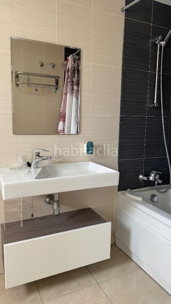 Foto d0306365-8a29-4b80-91f4-7c5acc58567b. Duplex with parking pool in Maryvilla Calp