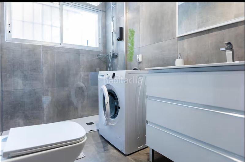 Foto b64e7edd-3108-4df1-a895-85b2a87efa28. Piso  en venta en edificio cristina en Pueblo Calp