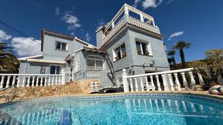 Chalet en Cometa. En venta villa con vistas panorámicas al mar en calpe!