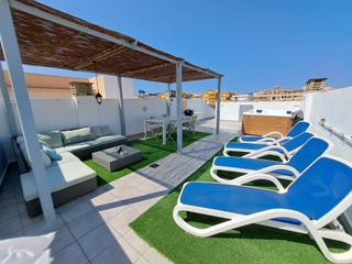 Location Appartement  Carrer la santamaría. Piso en calle santamaria