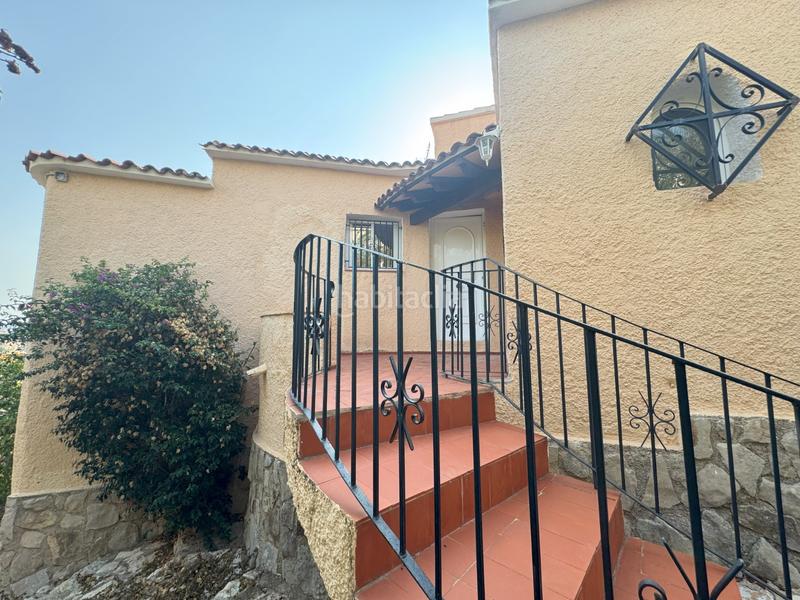Foto e68aa9f8-b51b-4abe-80a2-104a7df1083e. Chalet villa con piscina privada y impresionantes vistas a las montañas! en Calp