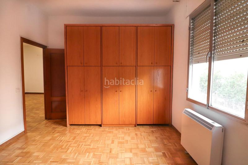 Foto 8c70a46c-7cf6-4fad-afea-55c878fb202b. Pis amb calefacció a Hispanoamérica-Bernabéu Madrid