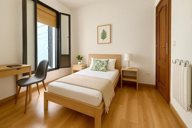 Foto ba908249-f4cf-4d27-a45c-125c5ffdf761. Alquiler piso luminosa vivienda con patio privado en Madrid