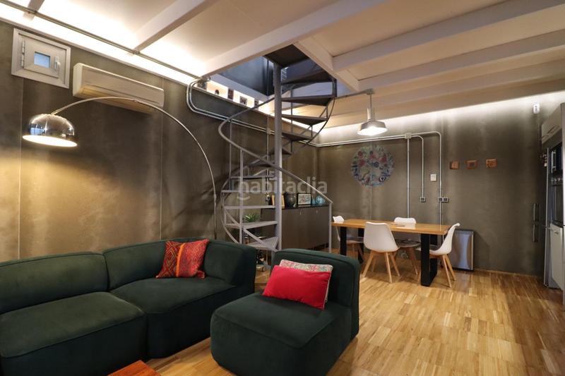 Foto 31cd3ecb-0c50-4197-8bdf-b1d3a9e7f159. Zweistöckige wohnung mit heizung in Guindalera Madrid