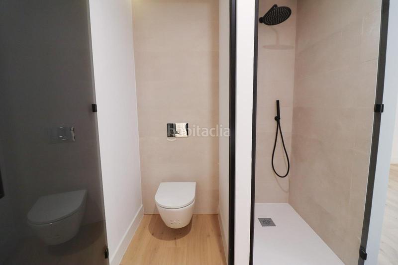 Foto 601ad3b8-4b53-490e-a955-0446a422ab5b. Miete etagenwohnung mit heizung in Goya Madrid