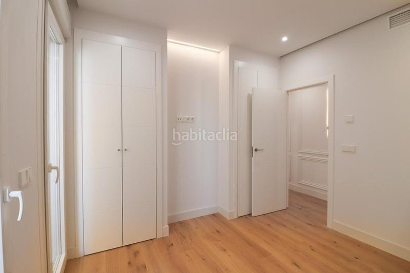 Foto 7cc2aab8-0c78-463d-b425-c3ede88da592. Miete etagenwohnung mit heizung in Goya Madrid