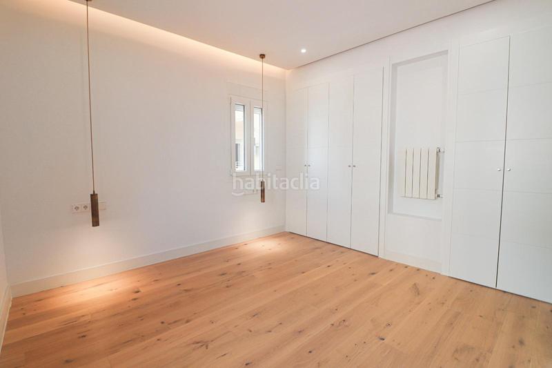 Foto f54751a4-ea6a-44bf-8e5d-165a2acbd72c. Miete etagenwohnung mit heizung in Goya Madrid