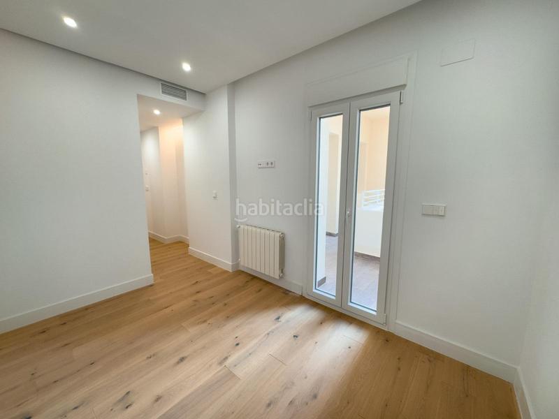 Foto ff2f60c3-306c-4abd-accc-0e6fd03bb2f1. Rent flat with heating in Goya Madrid