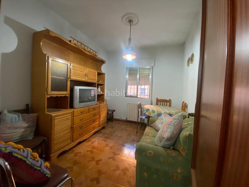 Foto 7d7b24a3-841a-4e64-9870-de1c1652e484. Etagenwohnung mit heizung in Comillas Madrid