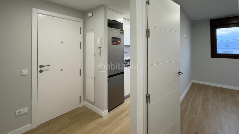 Foto 559d70bb-290a-4138-b489-6b4db75db273. Lloguer apartament amb calefacció aparcament a Valdeacederas Madrid