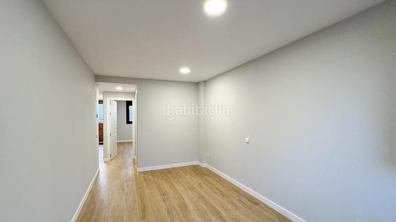 Foto 5bea695e-a9af-4ad7-a5ad-ecd0fd86cf48. Lloguer apartament amb calefacció aparcament a Valdeacederas Madrid