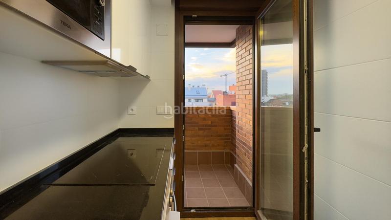 Foto eb8d3f6b-46d7-4cce-88f7-4787d64f5aa6. Lloguer apartament amb calefacció aparcament a Valdeacederas Madrid