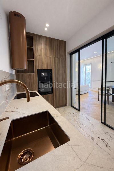Foto 6826b32a-a113-4d9b-8a8e-6a0829f3630f. Pis a calle calle francisco silvela 5 a Lista Madrid