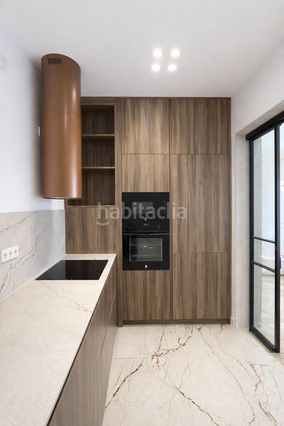 Foto e183c2dd-a43a-4313-a9b5-e4c1e471599a. Pis a calle calle francisco silvela 5 a Lista Madrid