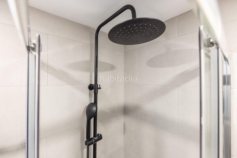 Foto 01a2229f-66a9-4f1c-b11c-6237fefc910f. Location studio dans Valdeacederas Madrid