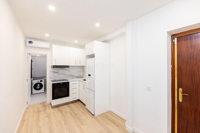 Foto 7a37fe01-20dd-49c4-b144-056e9e34c2d9. Location studio dans Valdeacederas Madrid