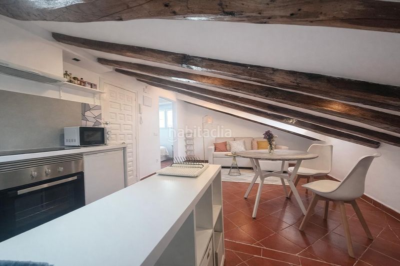 Foto a613ba46-6193-40fe-9d66-511120dd0c5c. Alquiler estudio en Palacio Madrid