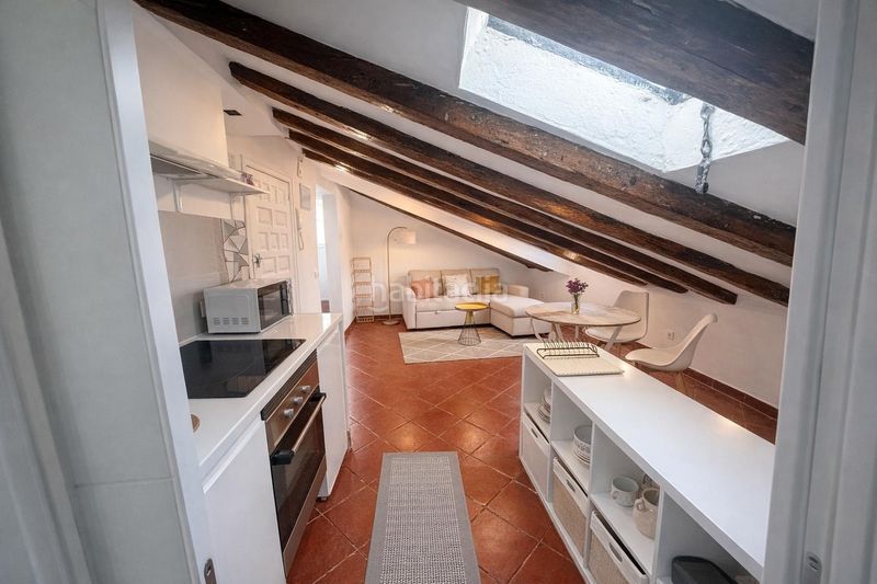 Foto d4acf498-5d3f-4b41-93e6-57ffec9adb37. Miete studiowohnung in Palacio Madrid