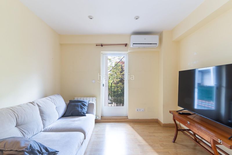 Foto 327fefd3-dece-47aa-a0f6-d9c5495f3ddb. Piso en san marcelo 20 en Ventas Madrid