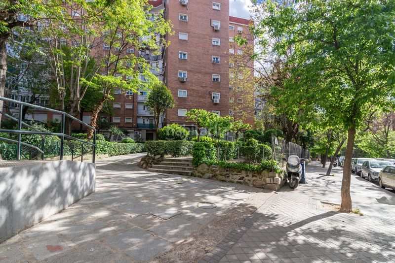 Foto 9c20d1e2-250c-4141-96cb-10a8b48e1381. Piso en san marcelo 20 en Ventas Madrid