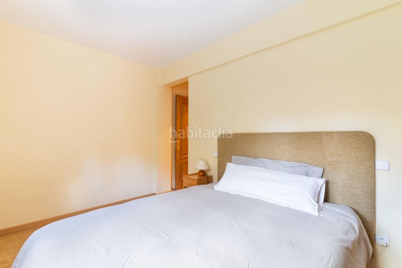 Foto e2e510a6-0d1f-4876-b632-1b35613fe1e1. Piso en san marcelo 20 en Ventas Madrid