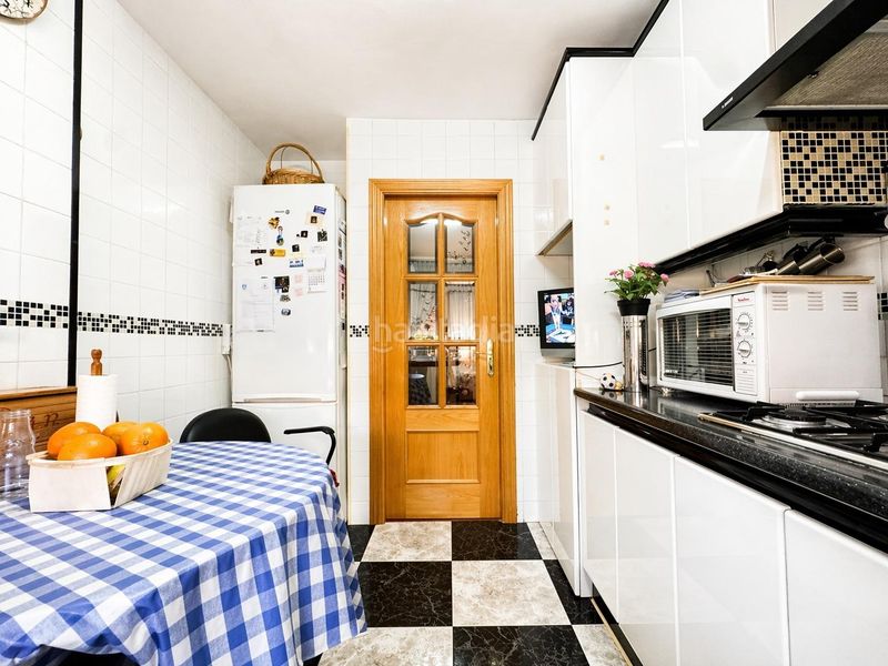 Foto 8a457ce6-b350-40f7-801a-5ec3e8c018bb. Rent flat in Orcasur-12 de Octubre Madrid