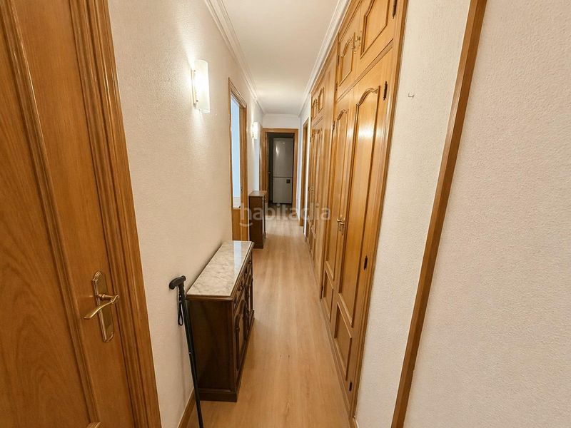 Foto ff04ebff-fef2-43c0-a4f5-317c567e51e7. Pis amb aparcament a Opañel Madrid