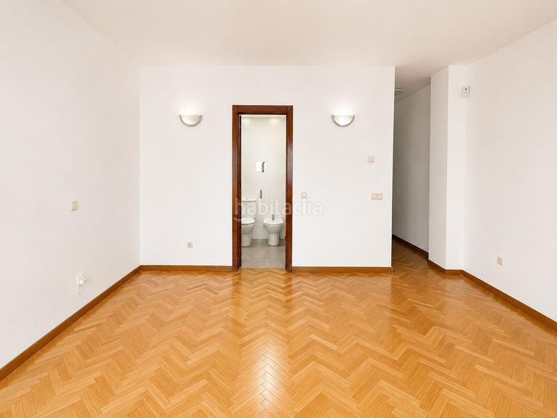 Foto e505fc34-65b0-40bd-a822-699b491d0614. Estudi amb calefacció a Embajadores-Lavapiés Madrid