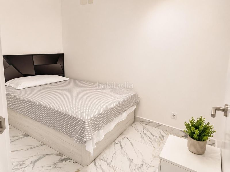 Foto 7070eadb-9371-4524-be18-4da9bff104c6. Affitto duplex in calle de ledesma 38 in Ventas Madrid