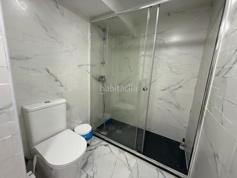 Foto d6fdbf43-69cf-465d-8944-72c941348f43. Affitto duplex in calle de ledesma 38 in Ventas Madrid