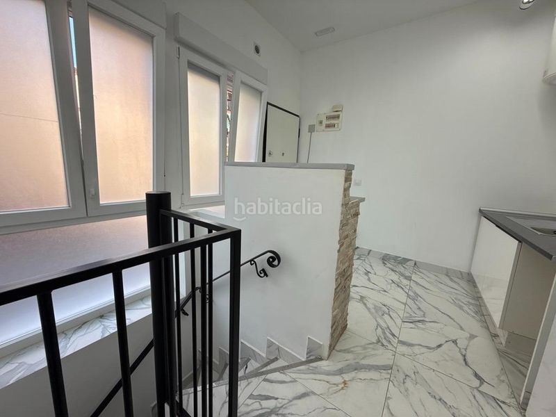 Foto dc319ac8-d1f1-4ddd-ab32-468c67552ee0. Affitto duplex in calle de ledesma 38 in Ventas Madrid
