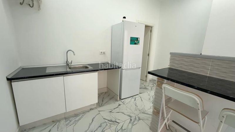 Foto e0a86123-5c46-42fd-b050-3fb8b2f08484. Affitto duplex in calle de ledesma 38 in Ventas Madrid