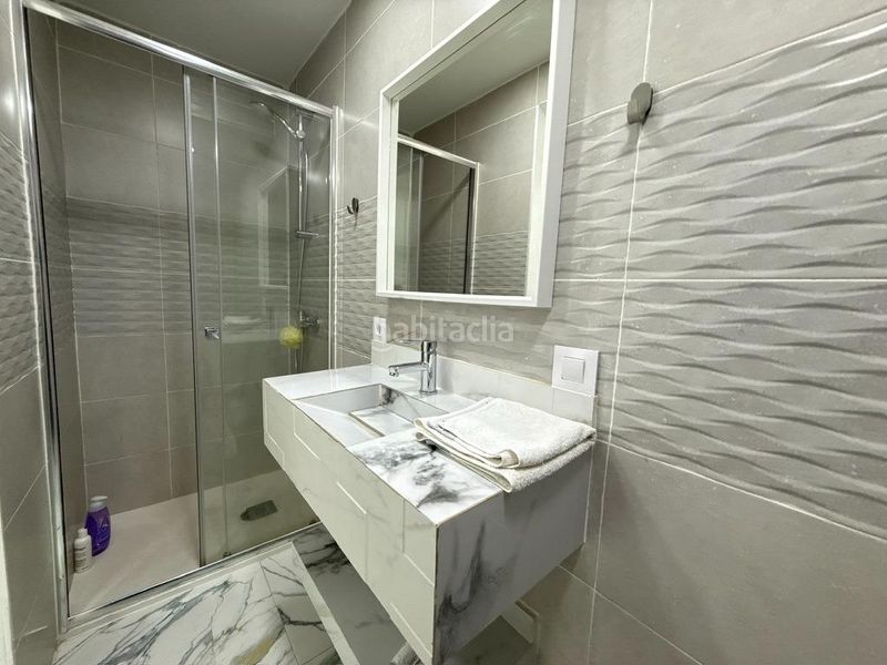 Foto c02f0ab0-6a64-4441-a4e6-ff3bd110f406. Lloguer dúplex a calle de ledesma 38 a Ventas Madrid