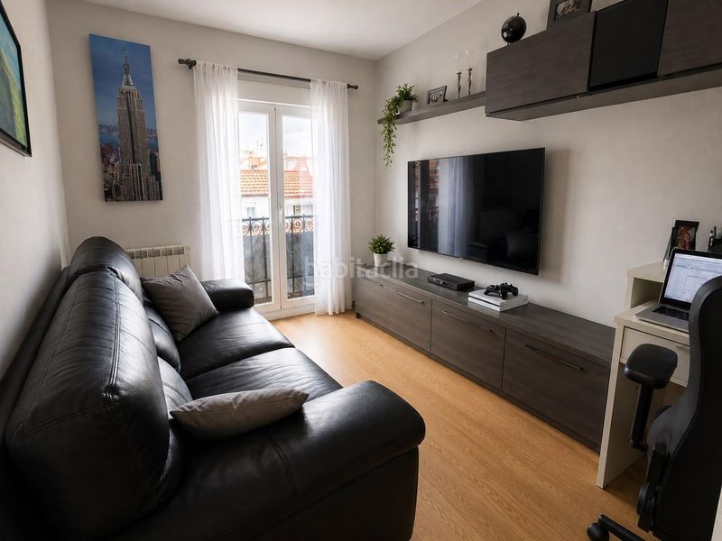 Foto 18a98b75-9f30-42c4-8edb-7ee89bda2ded. Apartament amb calefacció a Fuente del Berro Madrid