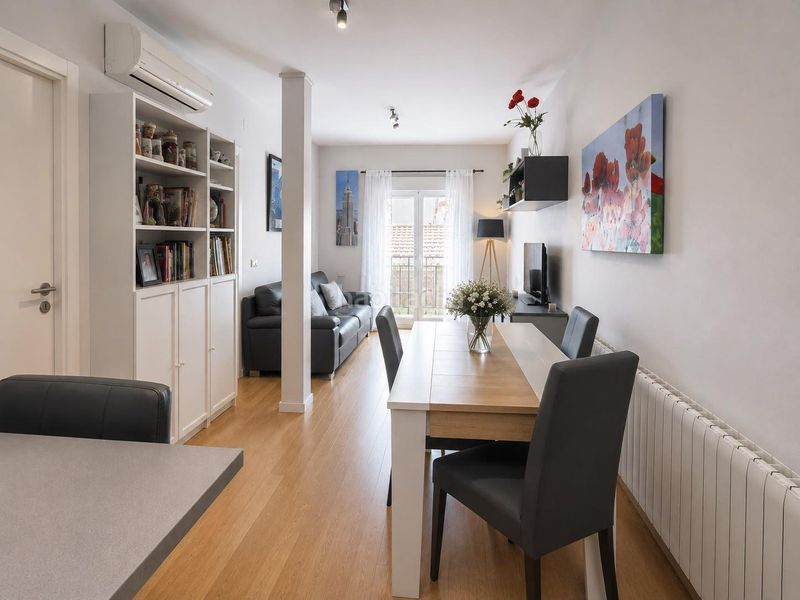 Foto d258335a-b73e-4050-a5a5-6a4a9c863e8b. Apartament amb calefacció a Fuente del Berro Madrid