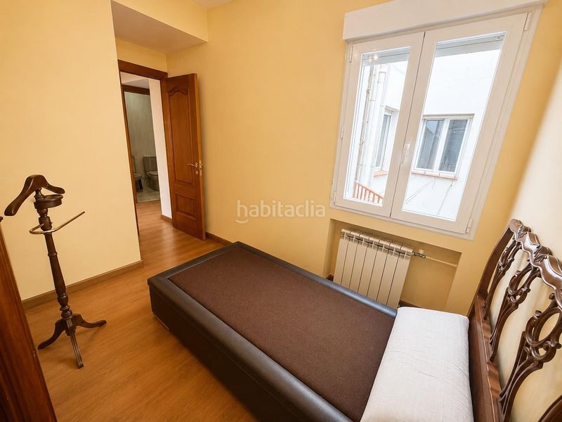 Foto 566a48e3-8fa0-4ab3-a73c-8bd2c46b1a3e. Pis a calle antonio toledano 7 a Fuente del Berro Madrid