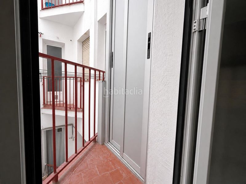 Foto fdb03b8c-11b3-4b4c-821f-047d0ba00a42. Pis a calle antonio toledano 7 a Fuente del Berro Madrid