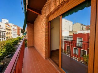 Pis a Calle antonio toledano 7. Exterior, terraza, garaje, conserje y zona premium