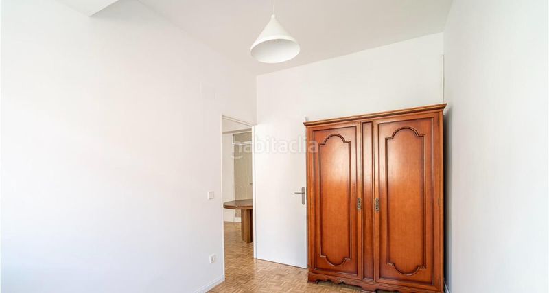 Foto 20ea6c6c-ab0b-464d-82c8-cfc7a4a4fb92. Rent flat with heating in Fuente del Berro Madrid