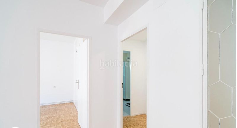 Foto d7f9afa0-4755-4433-a1aa-4bc823c2859f. Rent flat with heating in Fuente del Berro Madrid